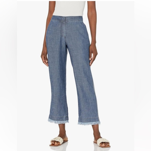 Trina Turk Two Tone Chambray Cropped Pants | 6 - Picture 1 of 8
